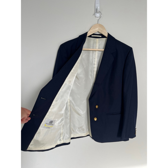 100% Pure Wool Vintage Aquascutum of London Navy Blue Blazer with Gold Buttons - Picture 3 of 8